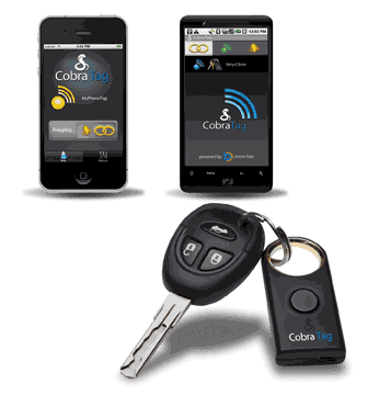 Bild på nyckelring med Cobra Tag och app i telefon